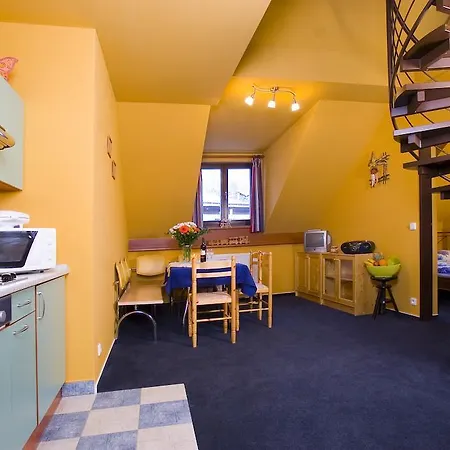 Yellow Ski Apartments Rokytnice nad Jizerou Pokoj fotografie